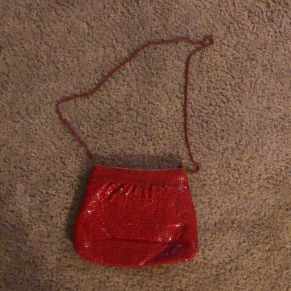 Red Retro Cross Body Metal Shiny Purse